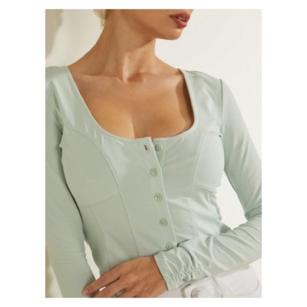 GUESS | Amori Button Up Top, Long Sleeve Top Size Medium
